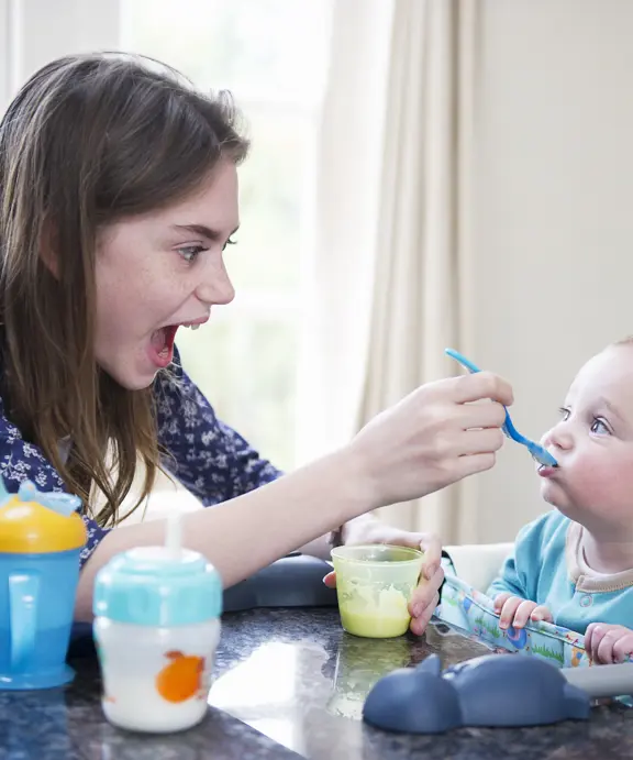 Au pair working abroad OOM Insurance